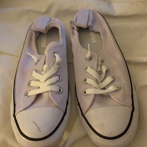 size 8 Converse sneakers.